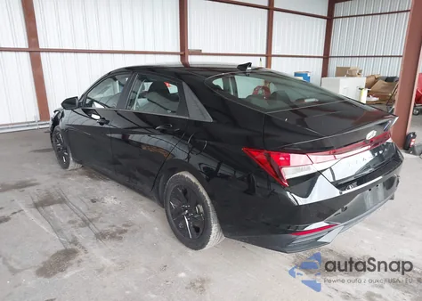2023 Hyundai Elantra Sel from USA, damaged, VIN 5NPLM4AG7PH119083